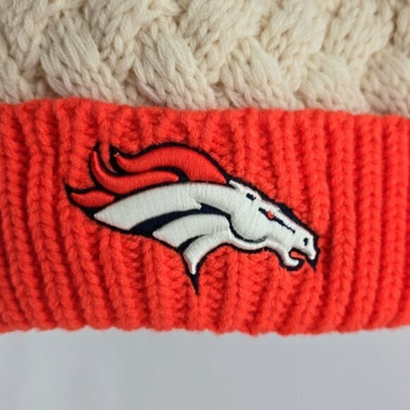 NFL Denver Broncos Logo Women's New Era Matterhorn Cream Orange Cable Knit Hat - Picture 7 of 12